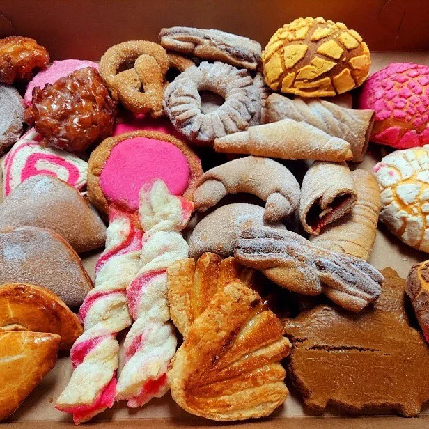 Assorted Mexican sweet bread