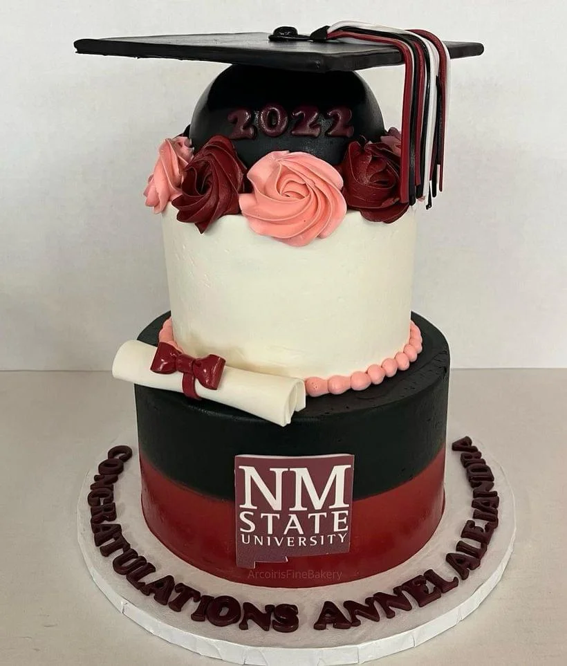 Graduations cake by Arcoiris