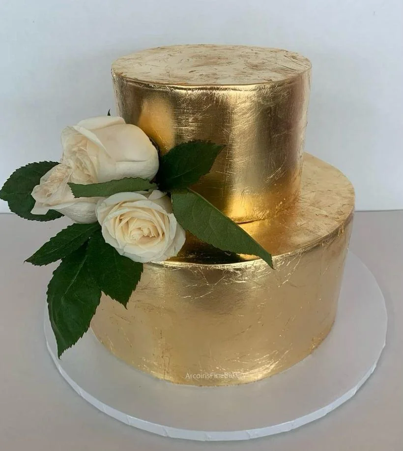 Weddings & Quinceañeras cake by Arcoiris