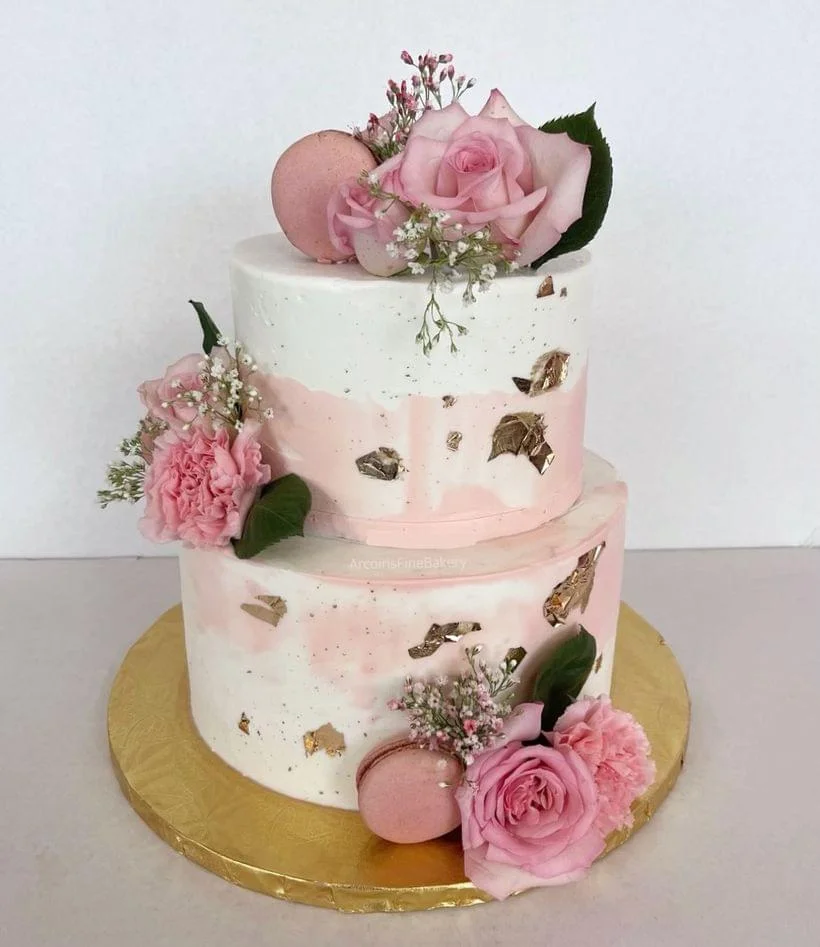 Weddings & Quinceañeras cake by Arcoiris