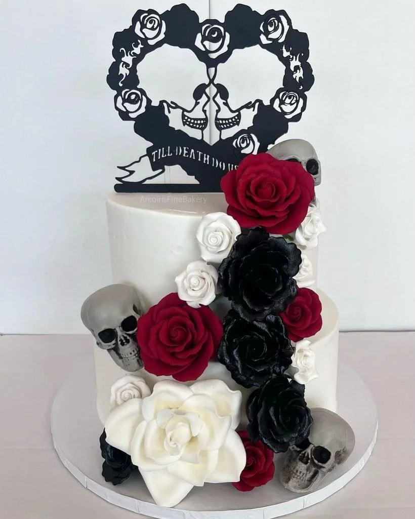 Weddings & Quinceañeras cake by Arcoiris