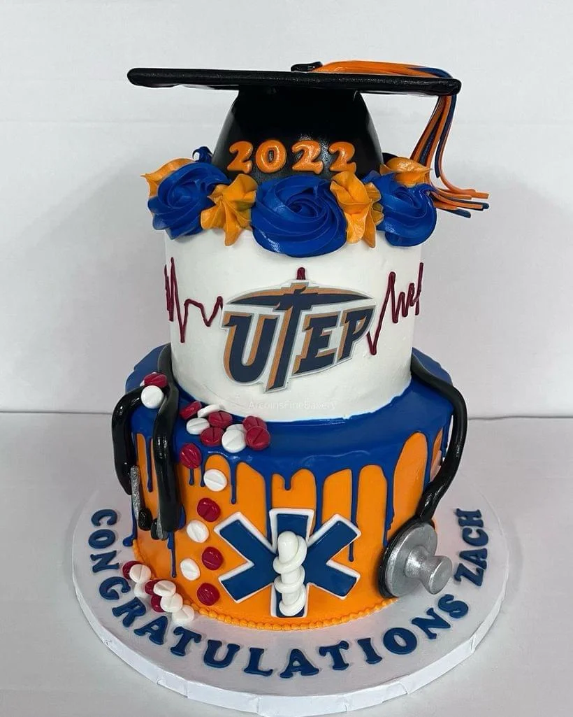 Graduations cake by Arcoiris