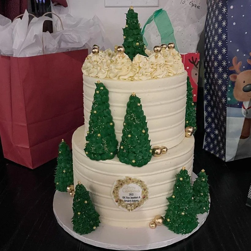 Holidays & Special Occasions cake by Arcoiris
