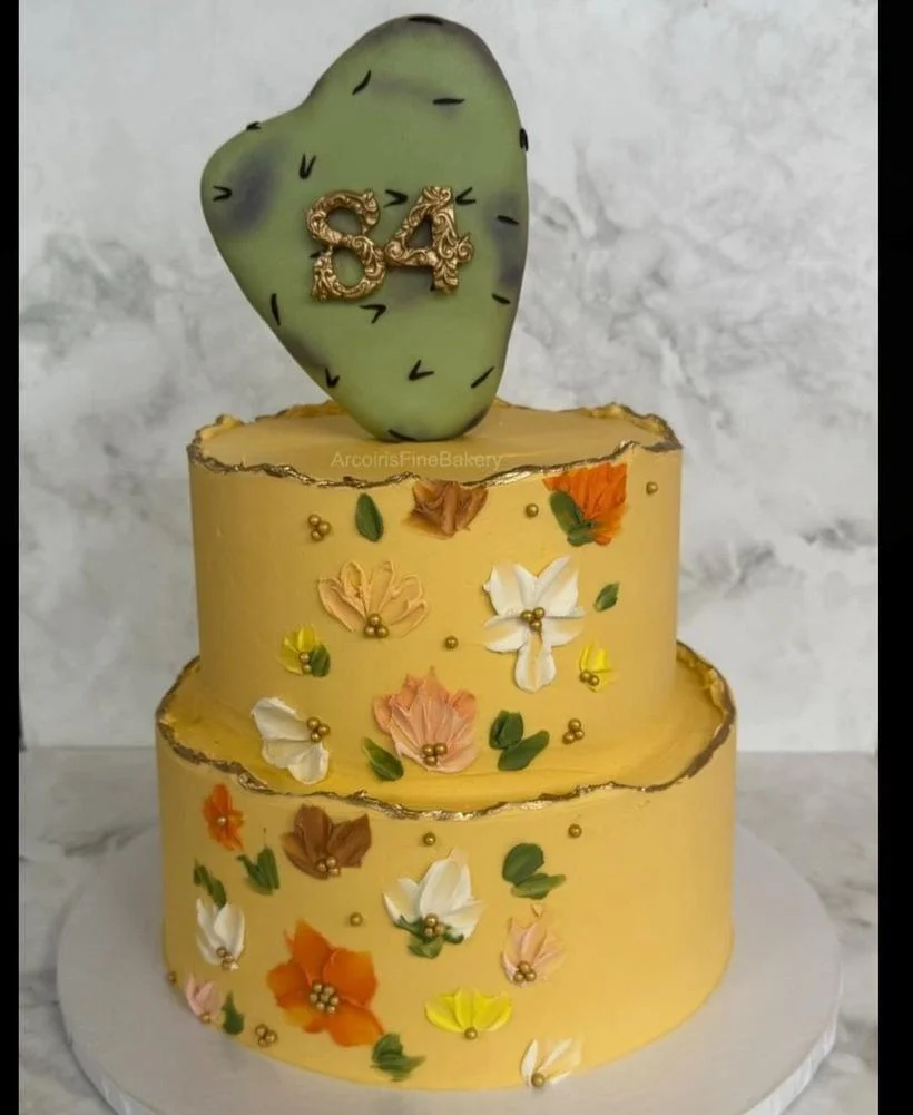 Birthdays cake by Arcoiris