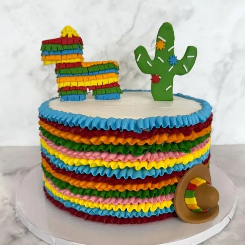 Birthdays cake by Arcoiris
