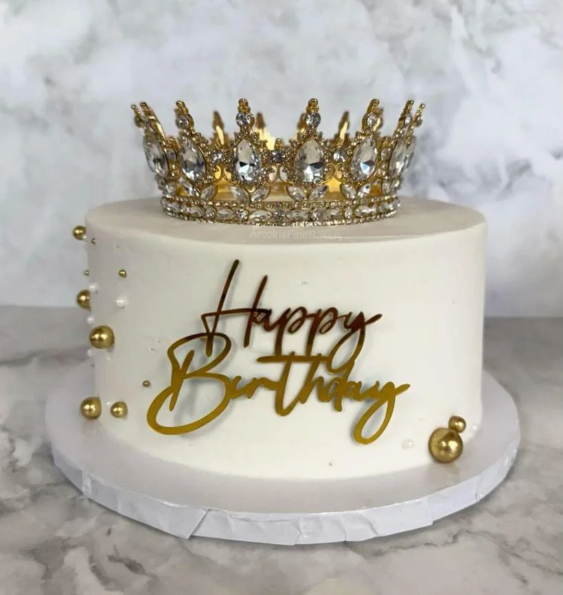 Birthdays cake by Arcoiris