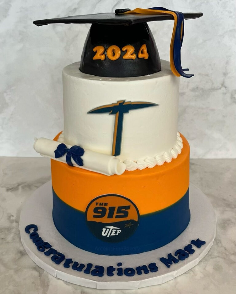 Graduations cake by Arcoiris