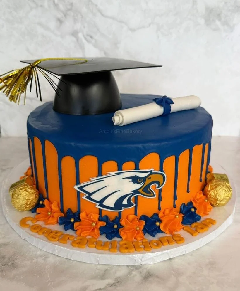 Graduations cake by Arcoiris