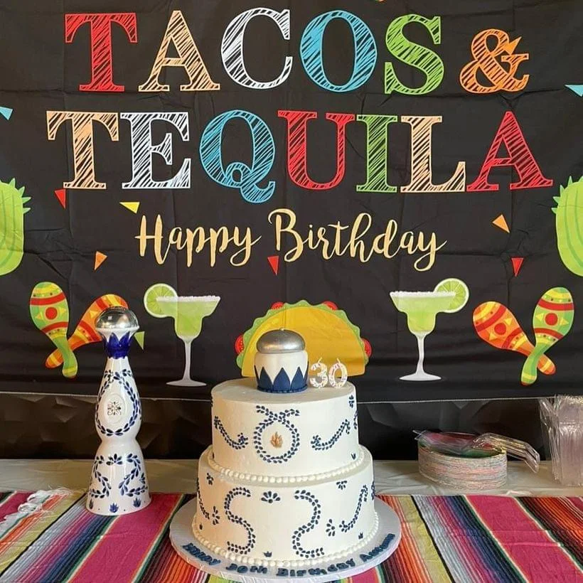 Birthdays cake by Arcoiris